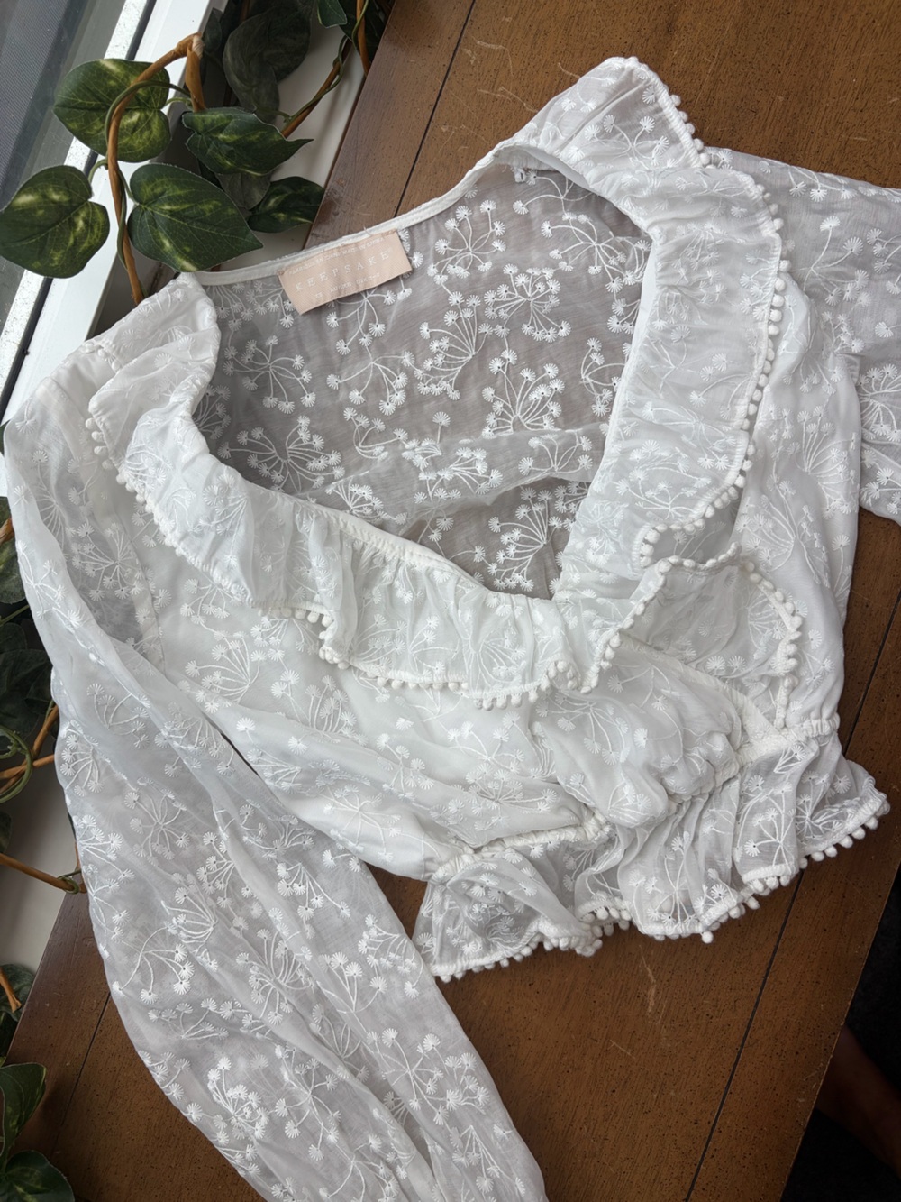 Keepsake White Lace Crop Top XS Boho Cottagecore Ruffle Blouse